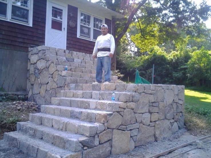 Fieldstone masonry staircase built by Tigre General Construction